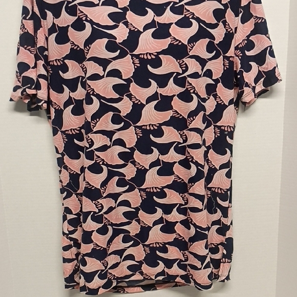 Elegant Women's Short Sleeve Top in Pink and Blue - Picture 6 of 14